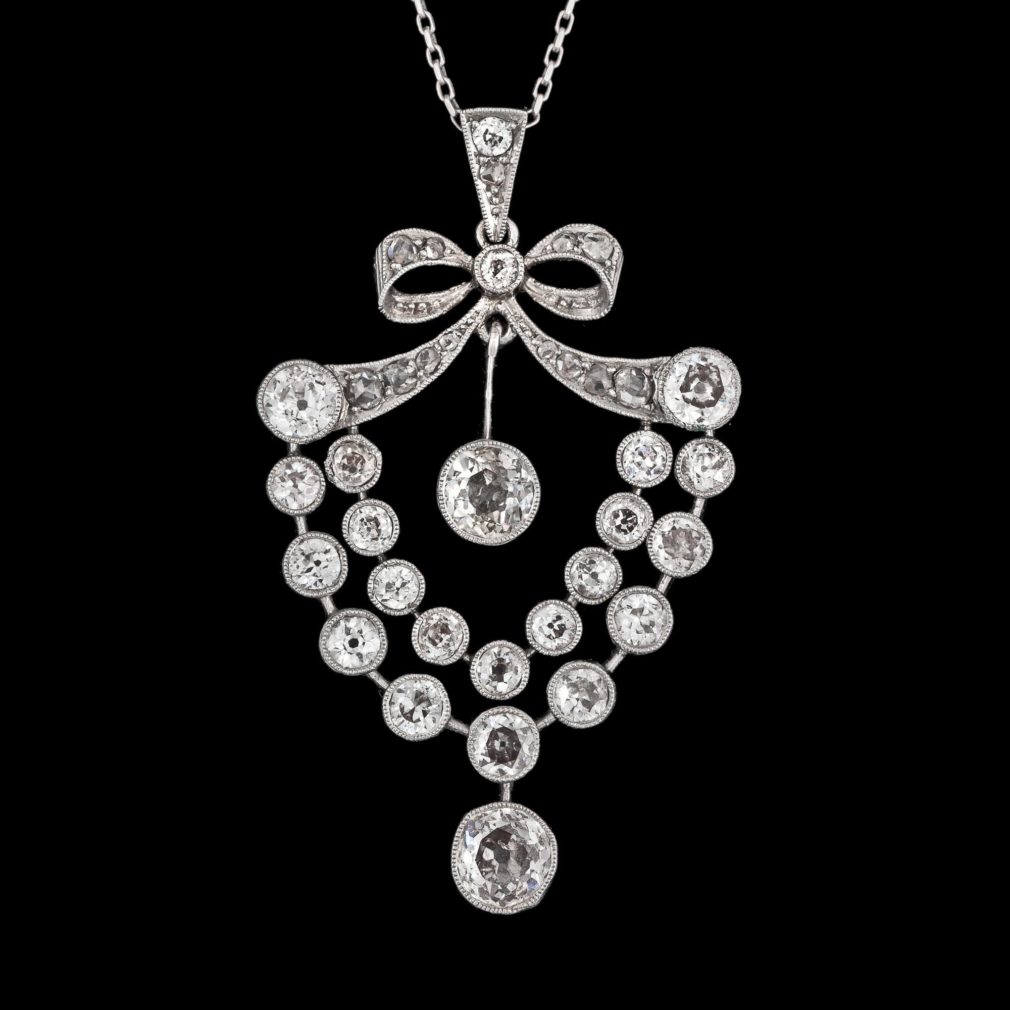 An old cut diamond pendant, tot. app. 2.80 cts.