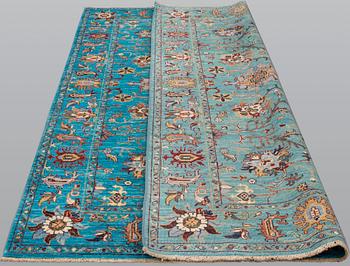 A Ziegler design carpet, ca 235 x 172 cm.