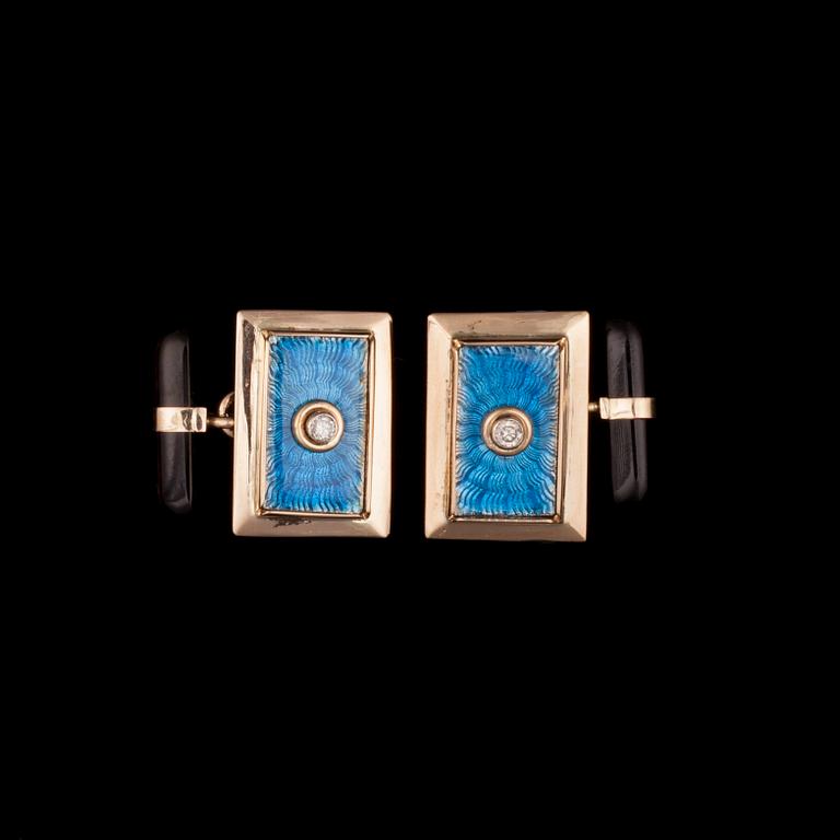 MANSCHETTKNAPPAR, 14K guld, emaljerade, med diamanter 2 x 0,02 ct. Vikt 8,7 g.