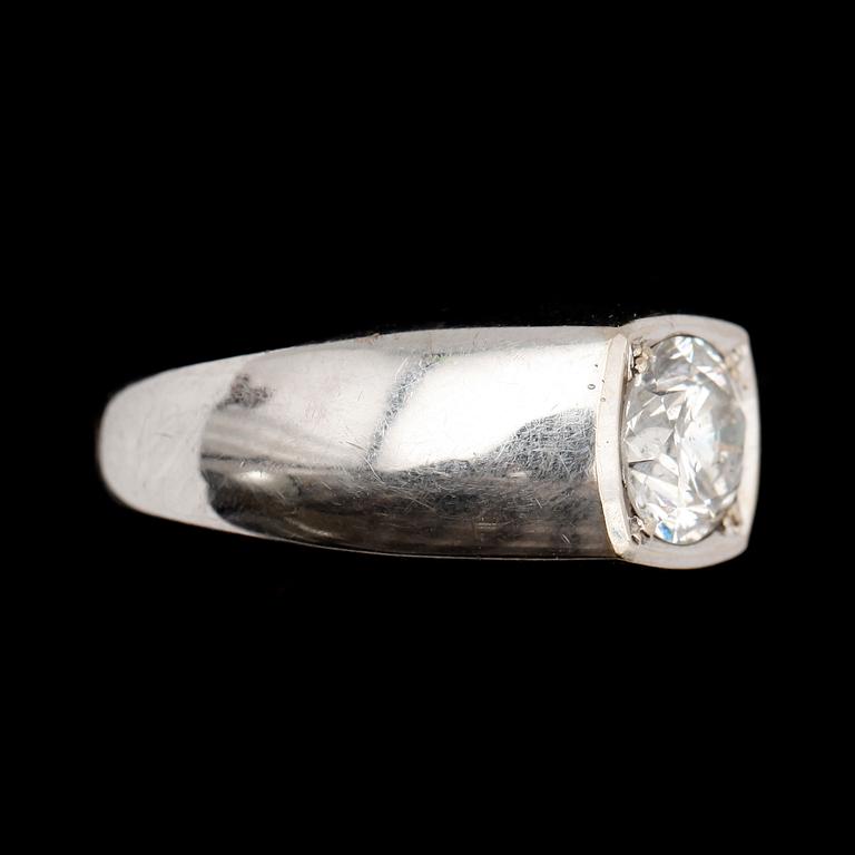 RING, 18 k, briljantslipad diamant,  ca 1.75 ct.