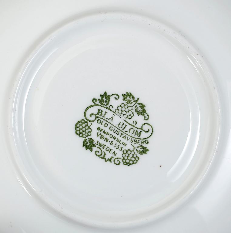KAFFE samt TESERVIS, 60 delar, porslin, "Blå blom" Old Gustavsberg, 1900-tals mitt.