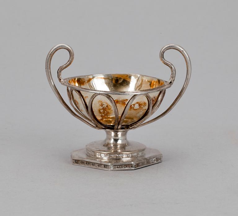 SALTKAR, silver, empire, St Petersburg, 1820-tal. Vikt ca 80 gram.