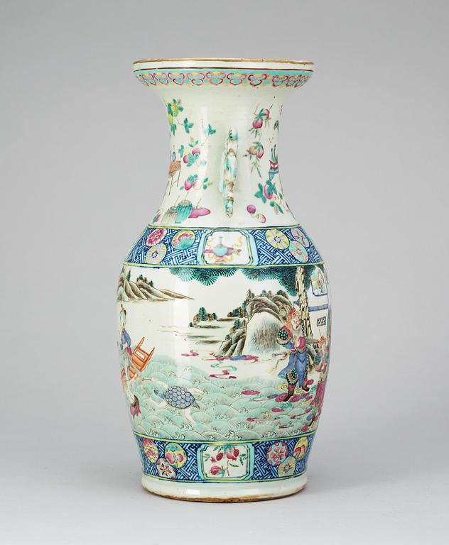 A chines porcelaine vas, late Qing dynasty (1644-1914).