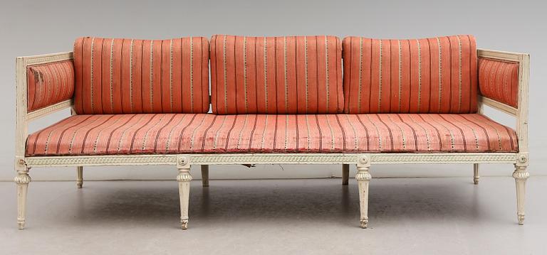 SOFFA, sengustaviansk, omkring år 1800.