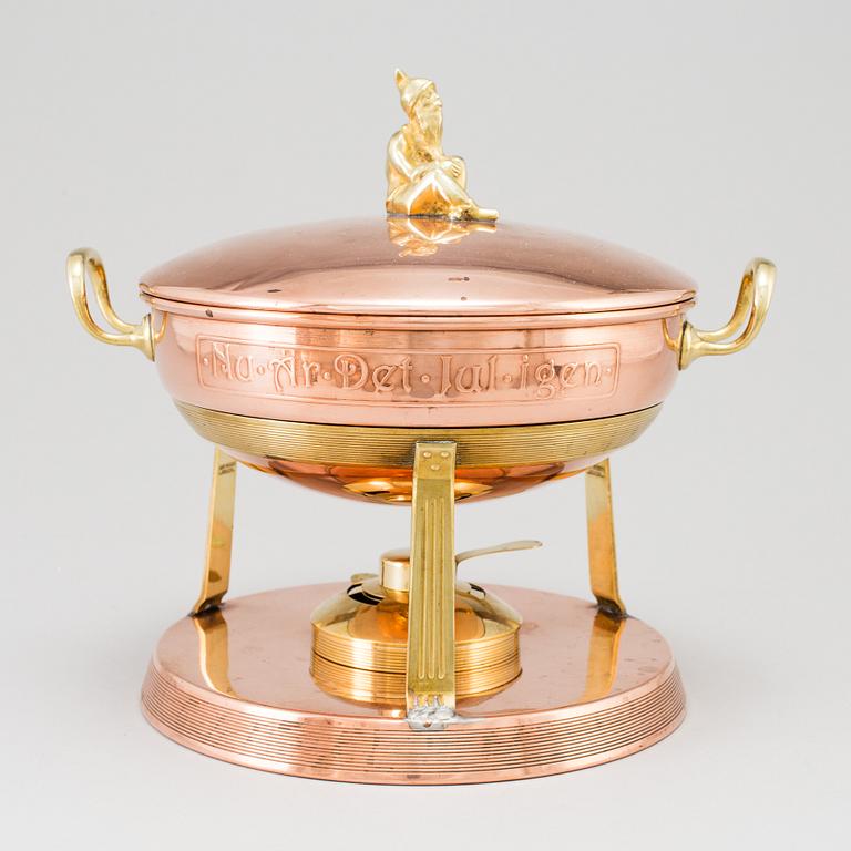 GLÖGGRYTA, koppar och mässing, 1900-talets första hälft.