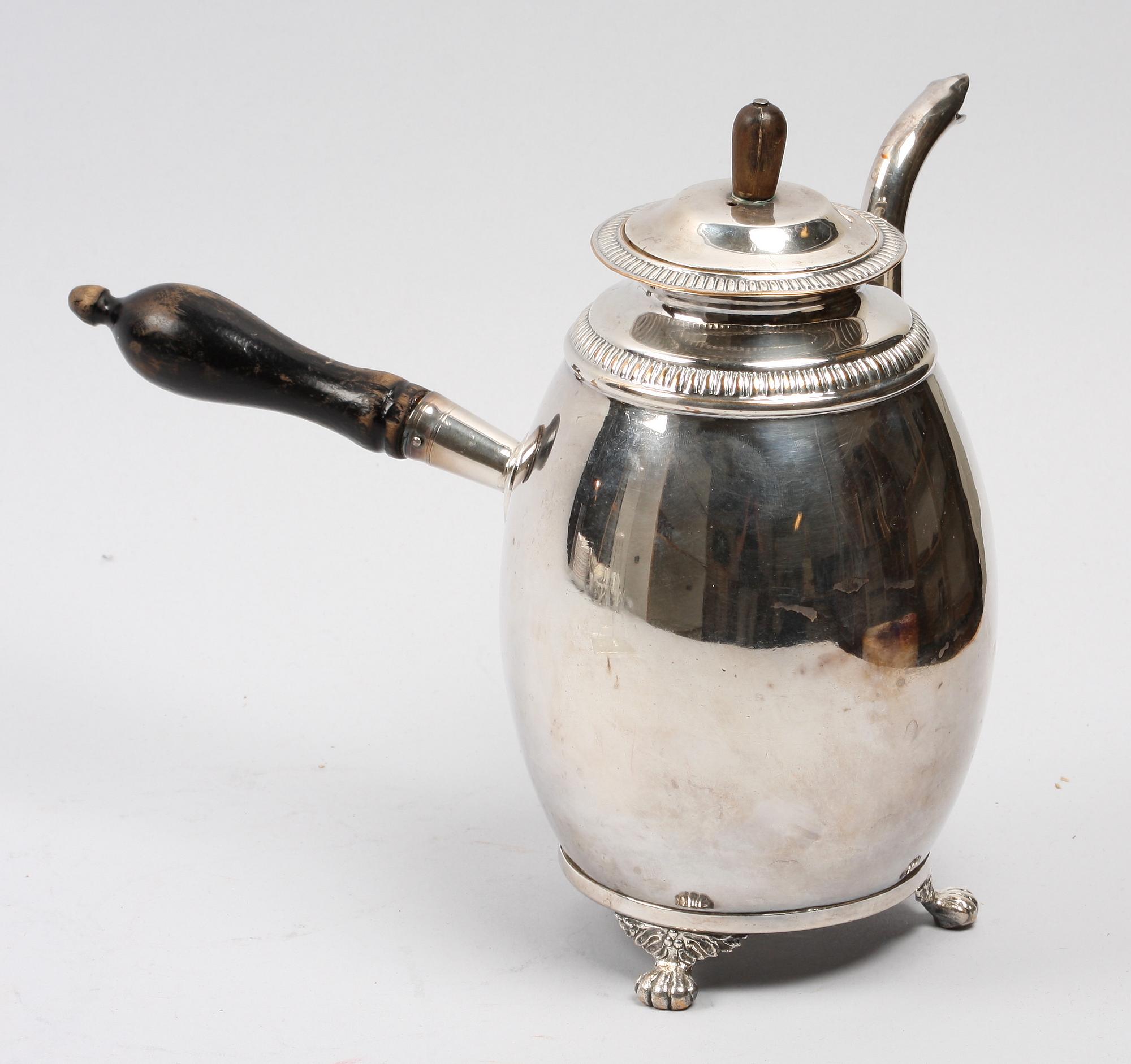 KAFFEKANNA, nysilver. Märkt S:B.