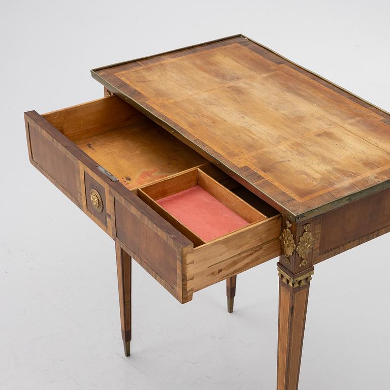 Ladies’ work table, Gustavian, in the manner of Ander Lundelius, late 18th century.