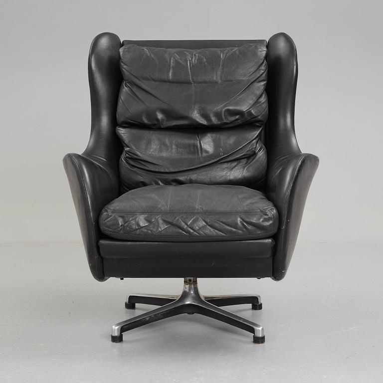 Yngve Ekström, a "Rondino 2" easy chair, Swedese Möbler AB, Sweden 1960's.