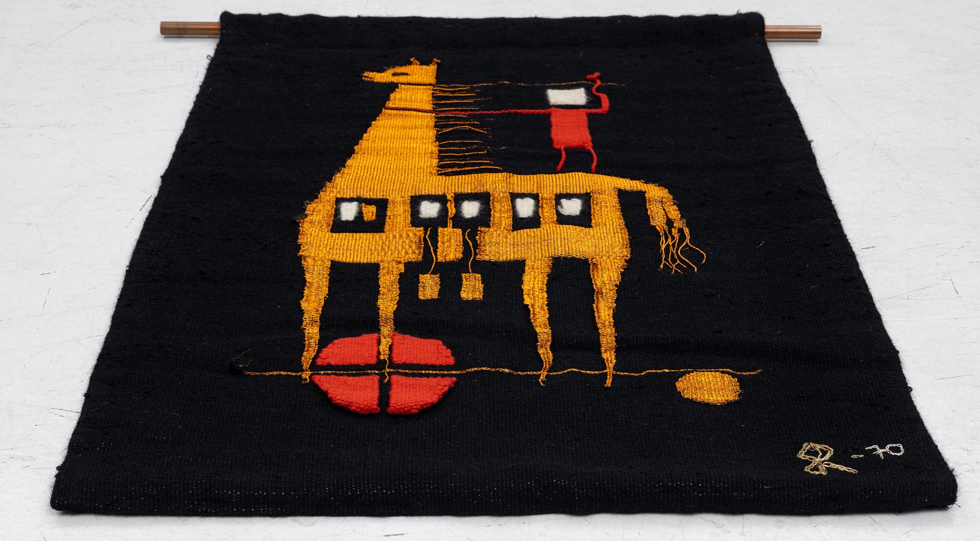 Eeva Renvall, "Den Trojanska hästen", bonad, signerad, 1970, ca 92 x 68 cm.