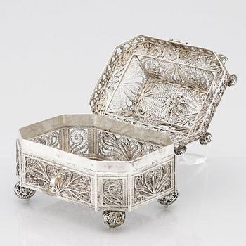 A 19th Century silver box, possibly marks of Vasily Potsov Moscow 1843.