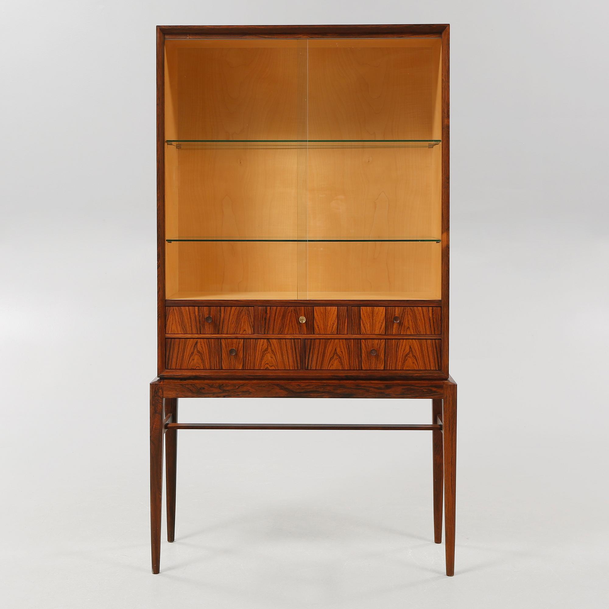 A vitrine by Svante Skogh, Seffle Möbelfabrik, second half of the 20th century. CITES-certificate.