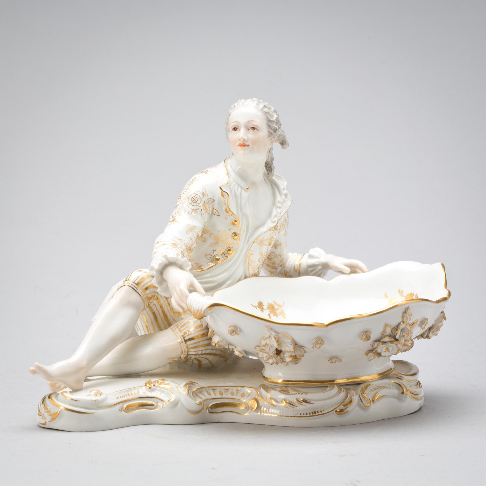UPPSATSSKÅL, porslin. Meissen. 1900-talets första hälft.