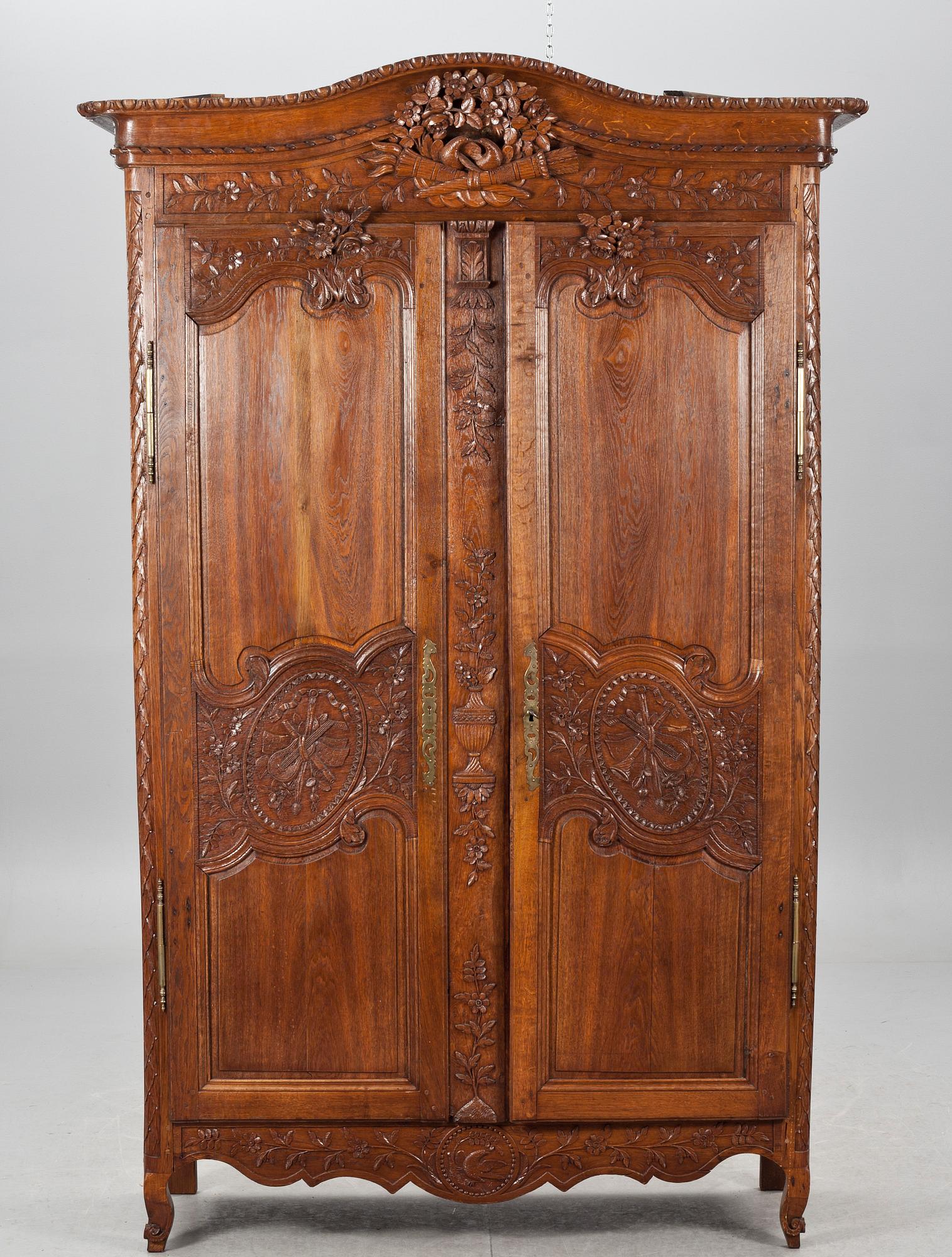 SKÅP, Frankrike. Delvis 1800-talets senare del.