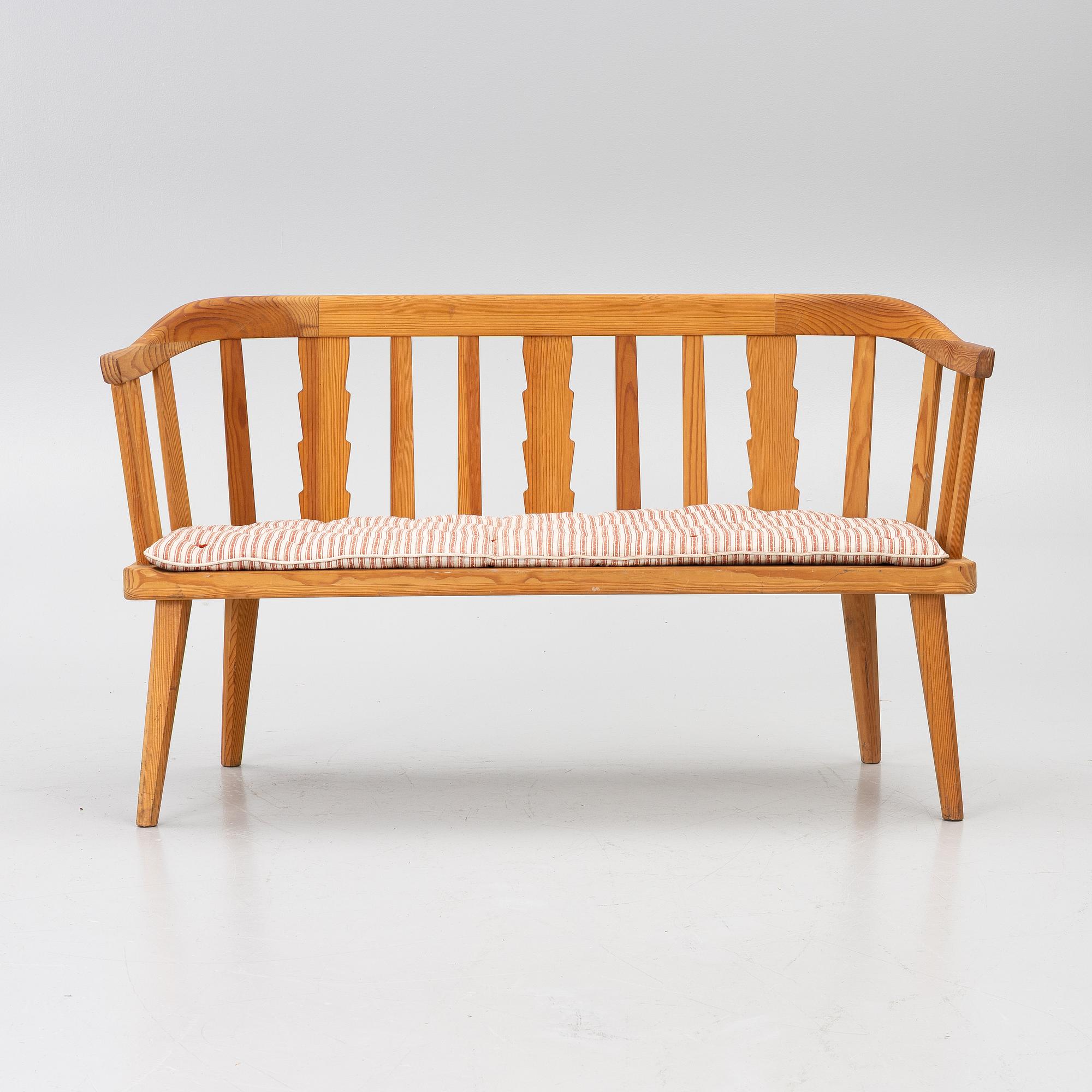Nordiska Kompaniet, Soffa, Swedish modern, "Ekerö", 1900-talets mitt.