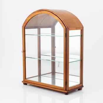 Josef Frank, a model 2070 mahogany table display cabinet from Firma Svenskt Tenn, produced prior to 1985.