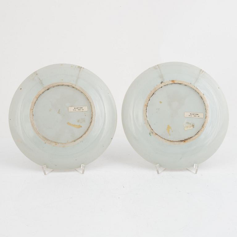 Six porcelain Canton plates, China, 19th century.