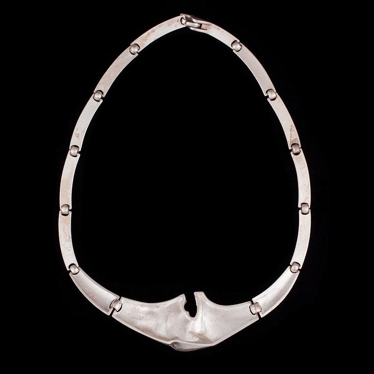 Björn Weckström, A NECKLACE.