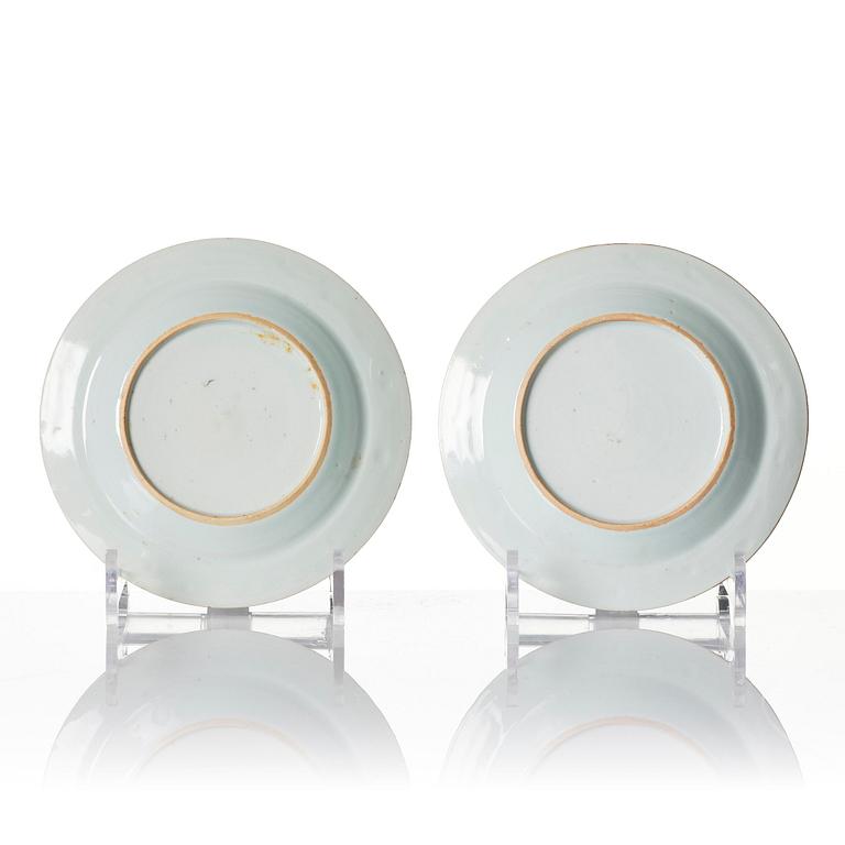 A set of twelve Chinese export porcelain dessert dishes, Qing dynasty, Qianlong and Jiaqing, 18/19th century.