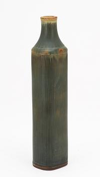 A Wilhelm Kåge stoneware 'Farsta' vase, Gustavsberg studio 1952.