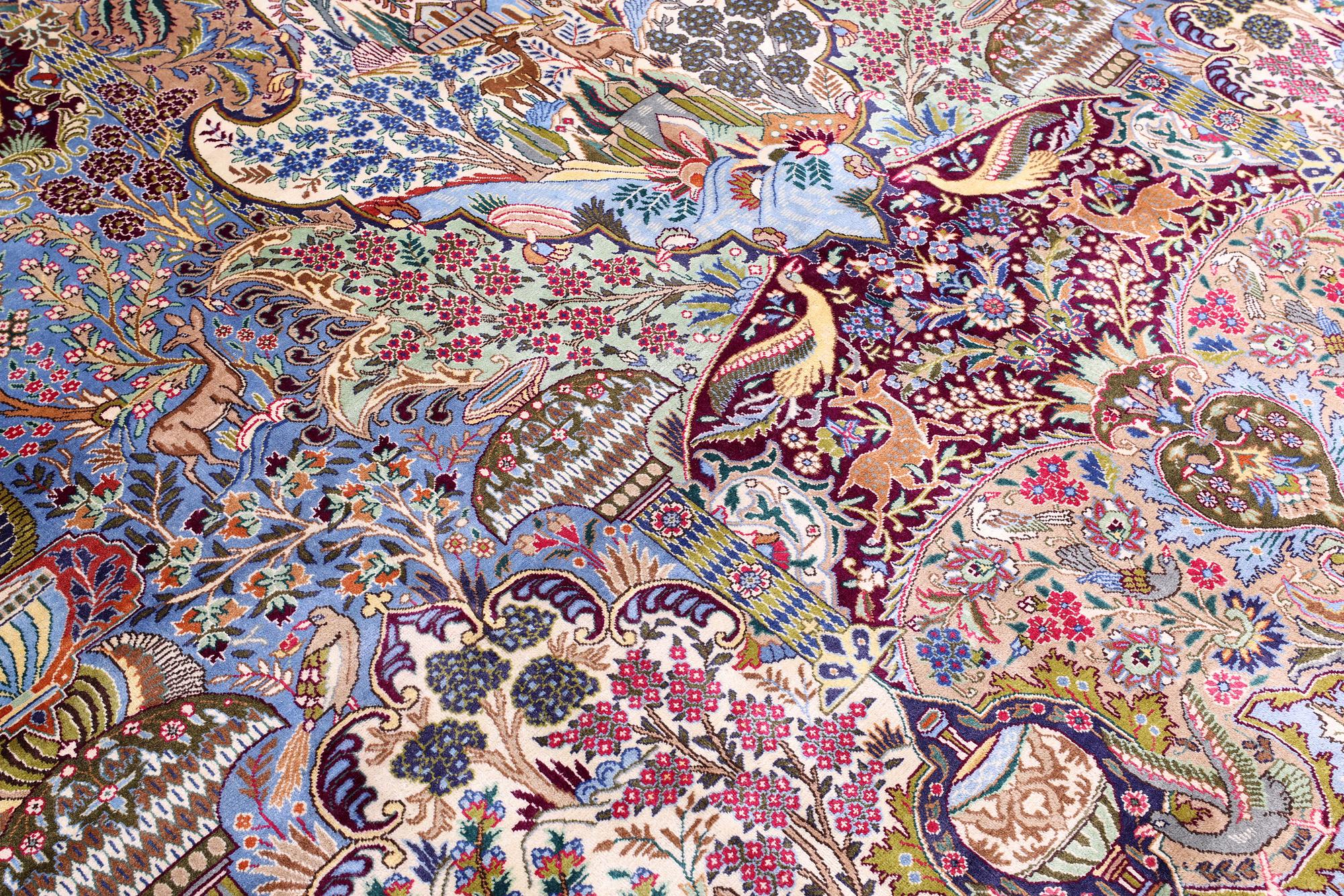 Matta, Figural Kashmar, ca 388 x 298 cm.