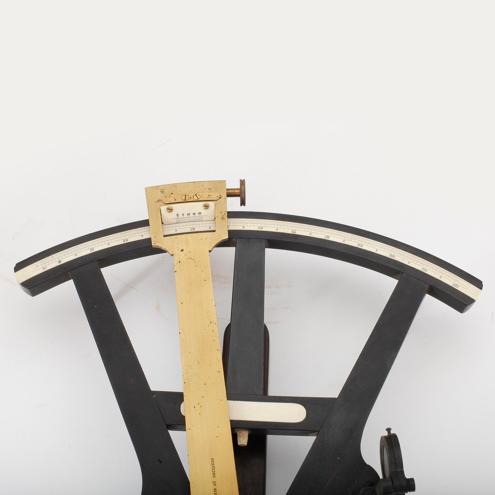 SEXTANT, Oertling, 1900-talets första hälft.