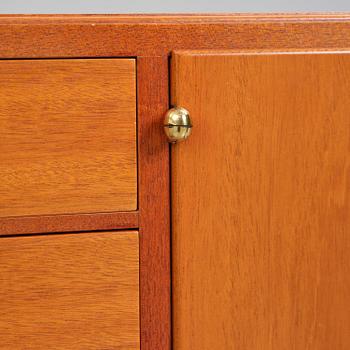 Josef Frank, sideboard, modell B 1015, Firma Svenskt Tenn, ca 2001.
