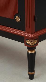 SIDEBOARD, gustaviansk stil, 1900-tal.
