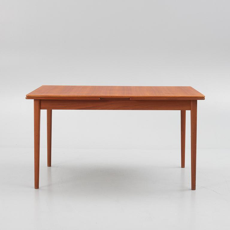 Nils Jonsson, dining table, Troeds, mid-20th century.