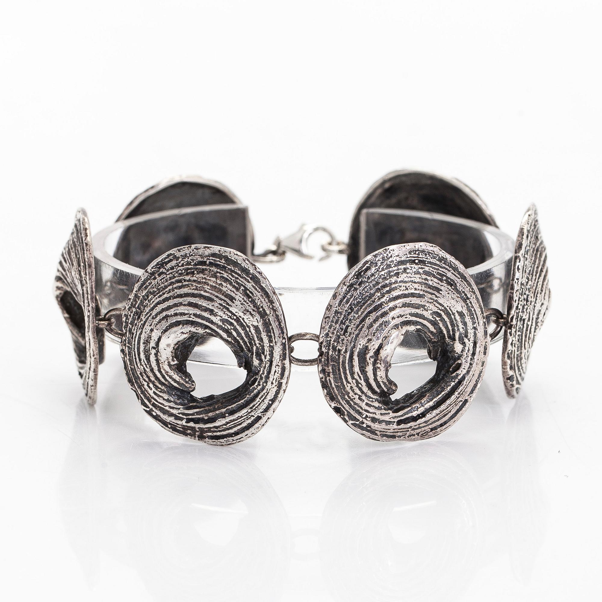 Helky Juvonen, armband och ring, silver, 1970-tal.