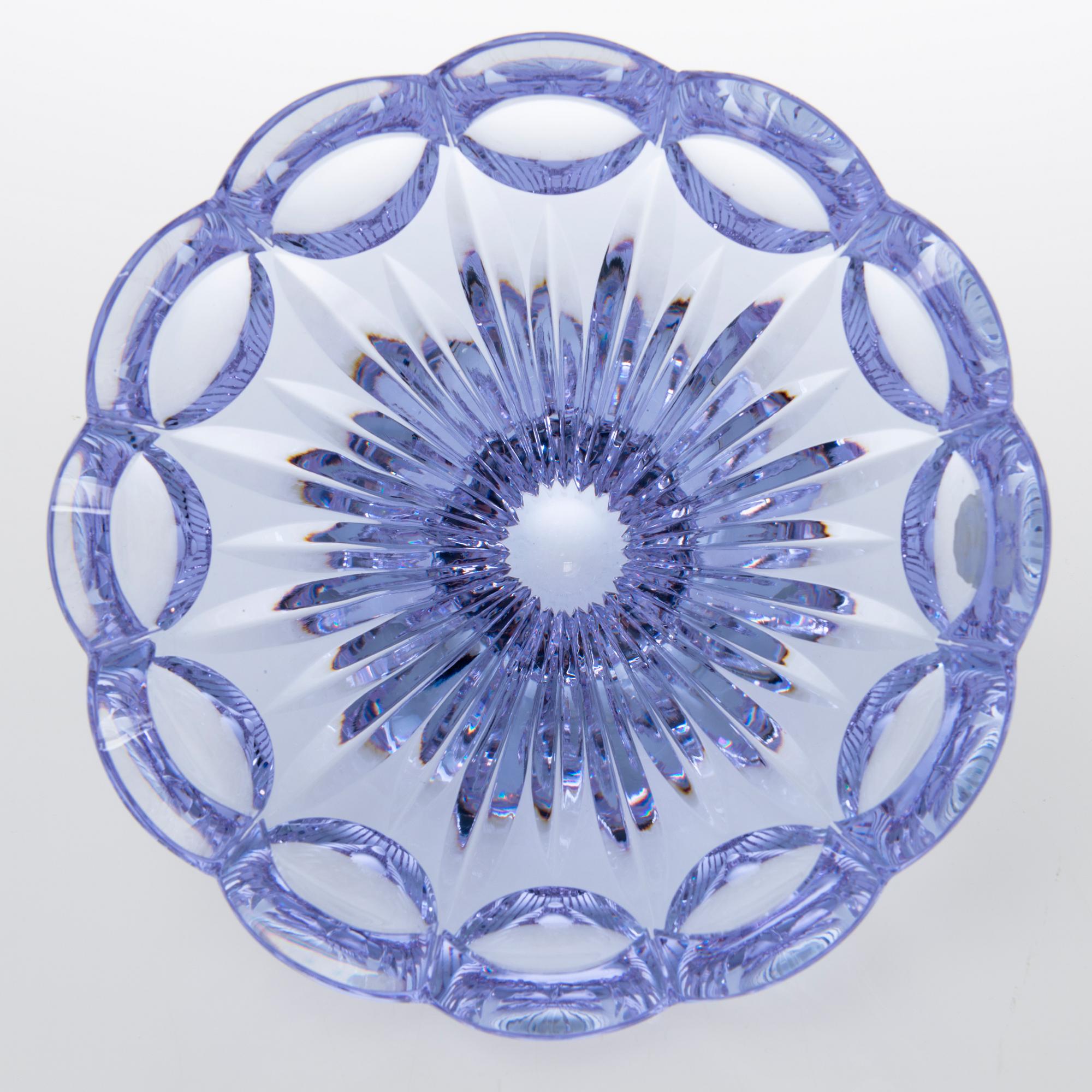 AIMO OKKOLIN, A 'Kullero' (Globeflower) bowl, signed Aimo Okkolin, Riihimäen Lasi Oy.