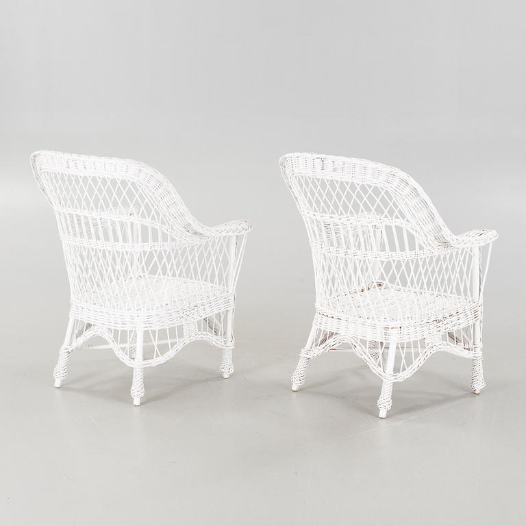 A pair of lounge chairs, second half of the 20th century.