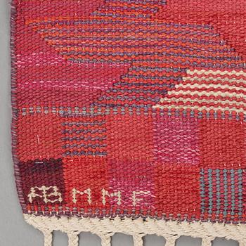 Barbro Nilsson, Matto, "Rödarp", flat weave, ca 298-299 x 185-188 cm, signed AB MMF BN.