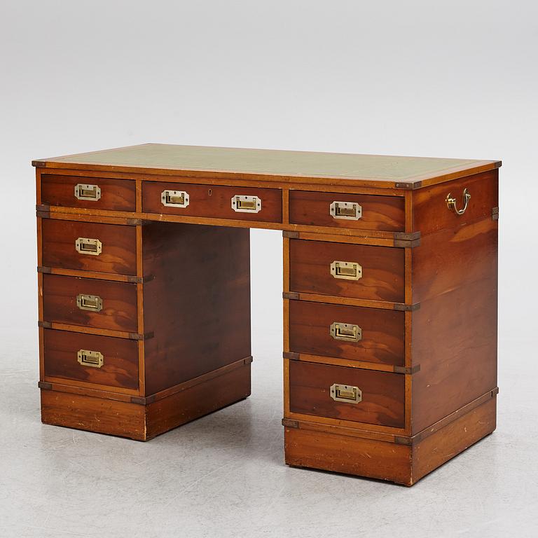 Writing desk, England, second half of the 20th century.