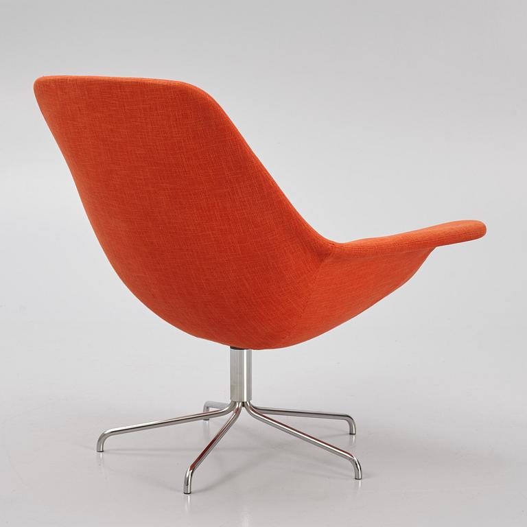 Michael Sodeau, an 'Oyster Low' armchair, Offecct.