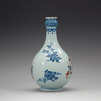 A blue and white and famille rose vase, Qing dynasty Qianlong (1736-95).