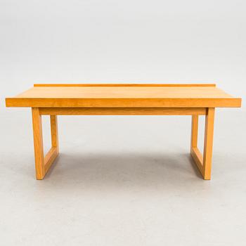 A 1960s 'Formula' bench / coffee table for Keravan Puusepäntehdas, Stockmann, Finland.