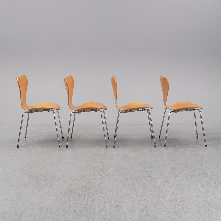 ARNE JACOBSEN, four 'Sjuan' chairs, for Fritz Hansen, Denmark, 1979.