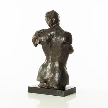 Gudmar Olovson, sculpture. Signed. Numbered. Foundry mark. Bronze, total height 45.5 cm, length 26 cm.