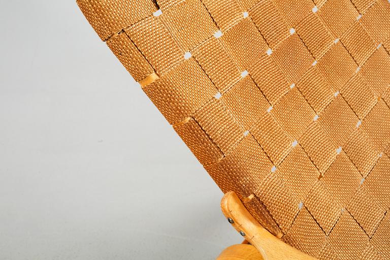 A "Pernilla" easy chair, designed by Bruno Mathsson for Firma Karl Matsson, made 1943.