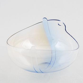 Gunnar Cyrén, a glass bowl, Orrefors 1983.