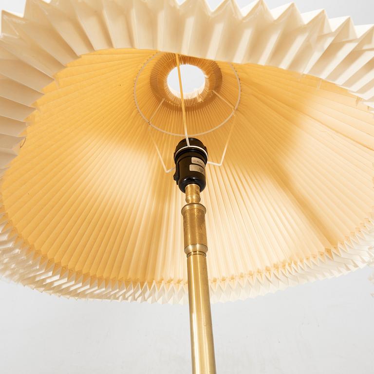Kaare Klint, floor lamp model 339 from the late 20th century.