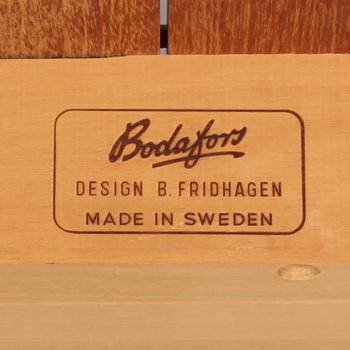BORD, Bertil Fridhagen, Bodafors samt STOLAR, 4 st, Edsbyverken, 1950/60-tal.