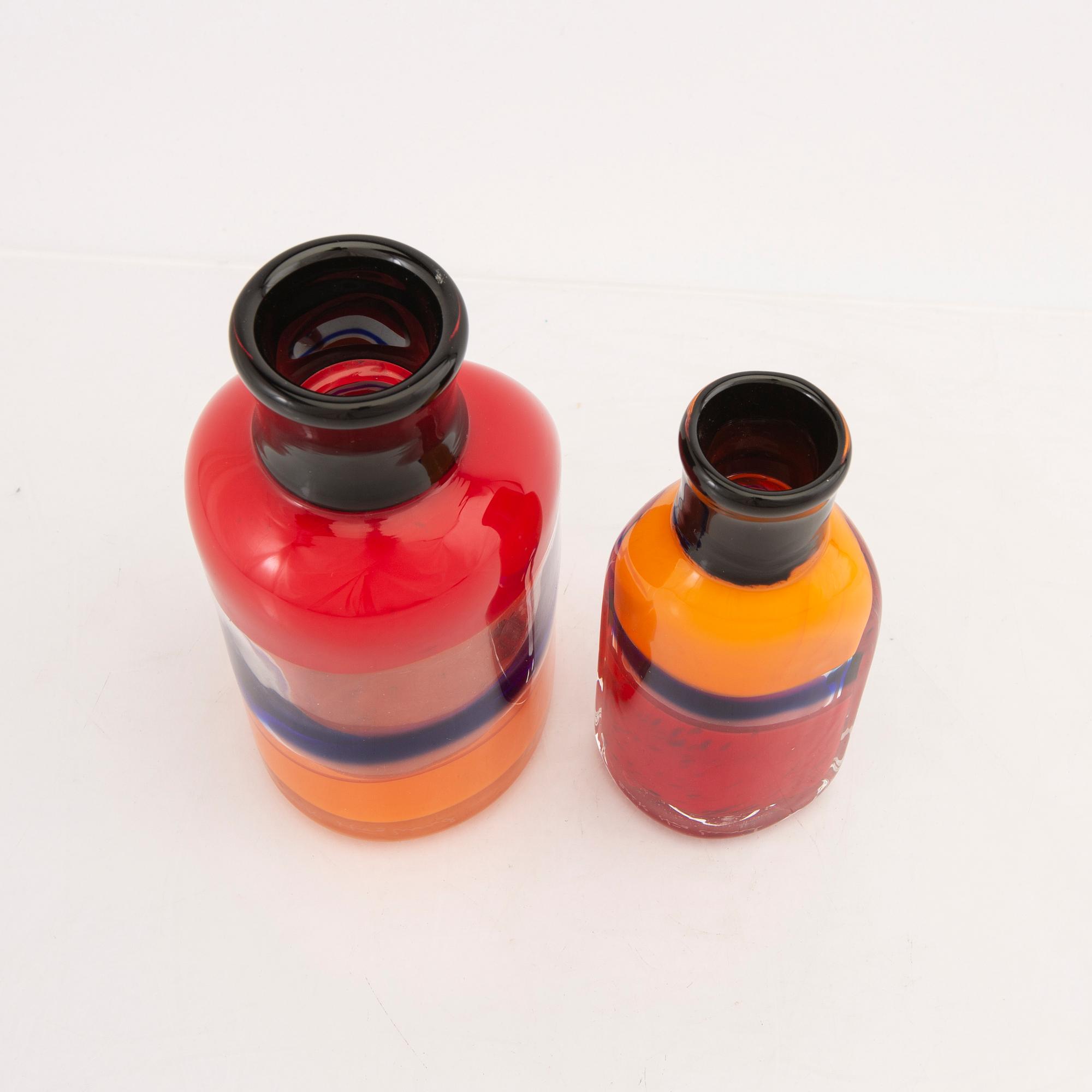 Erik Höglund, Vaser 2 st signerade.