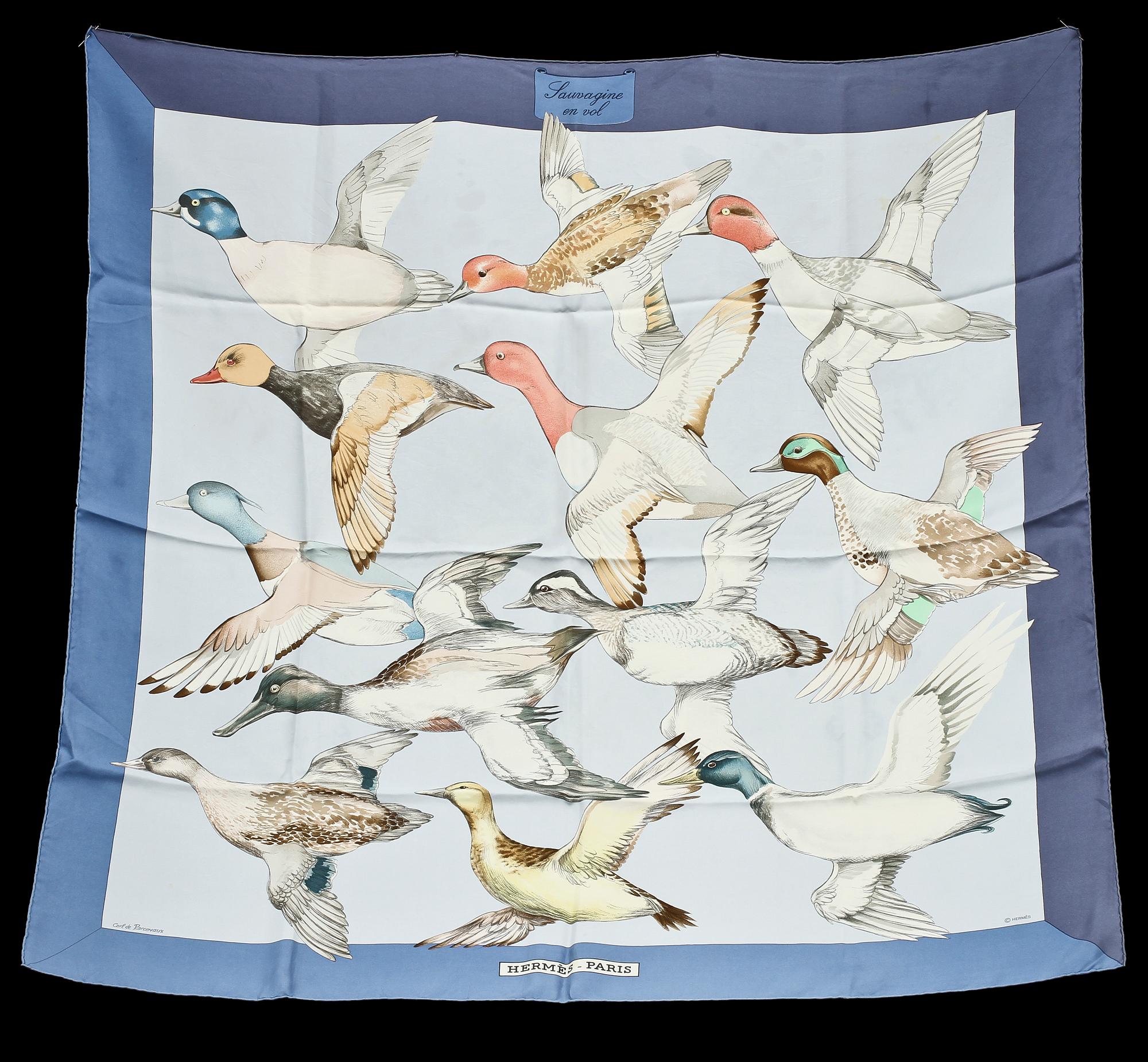 SCARF, siden, "Sauvagine de Vol", design Carl de Percevaux, Hermès, Paris.