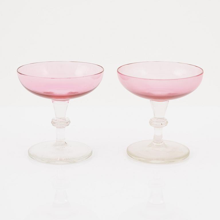 Champagnekupor, 6 st, 1900-tales första hälft.