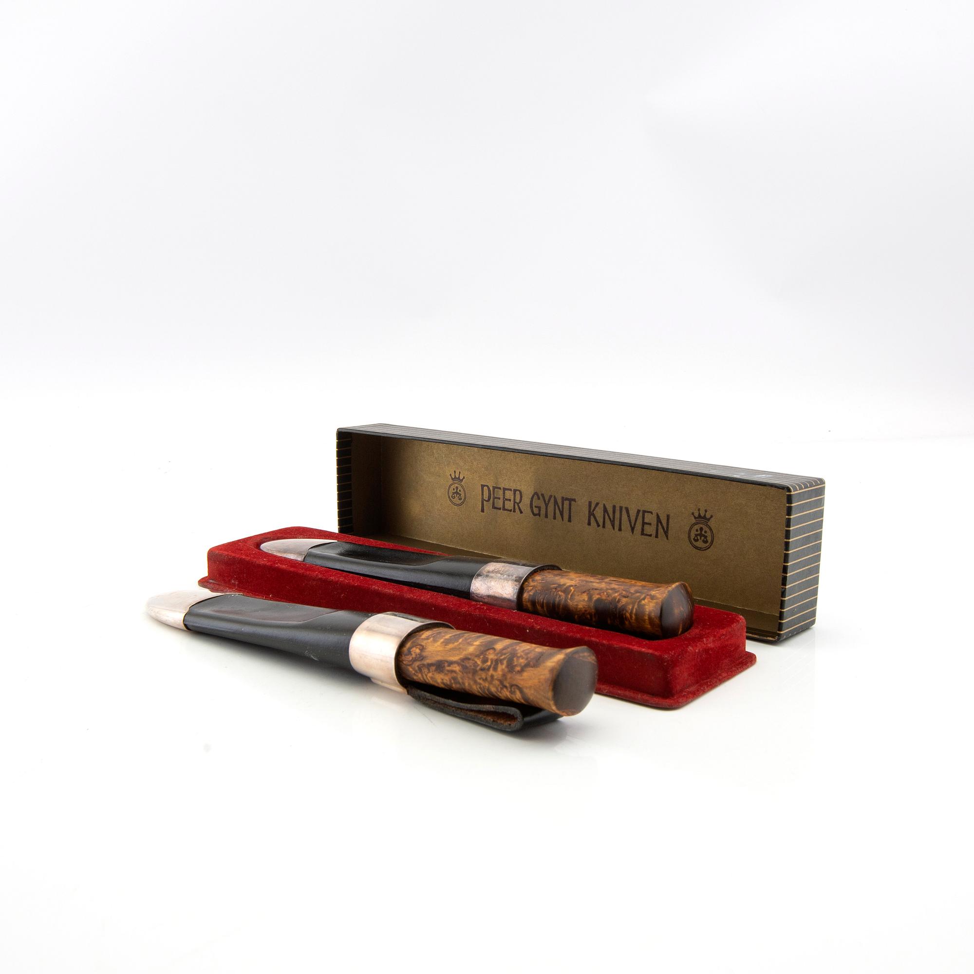 David Andersen knivar 2 st "Peer Gynt-kniven" Norge 1900-talets andra hälft.