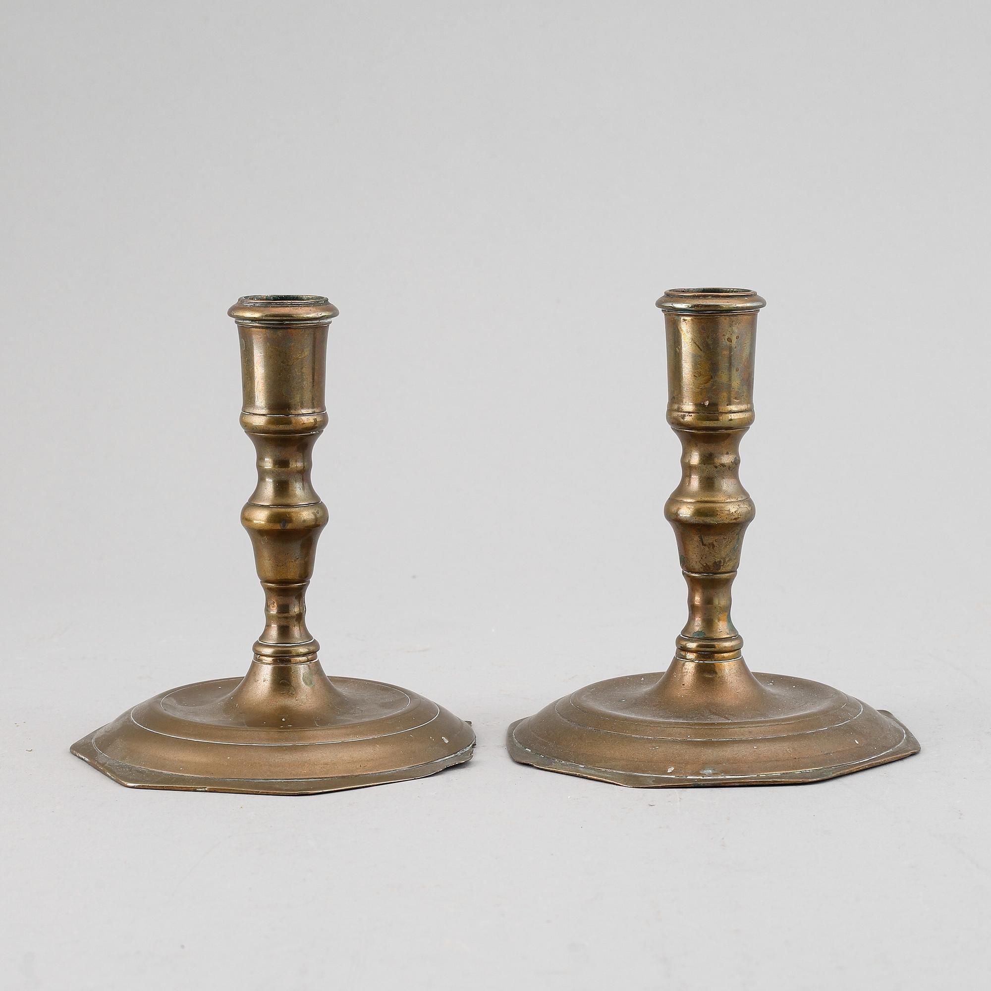 Ljusstakar, ett par, barock, 1700-tal.