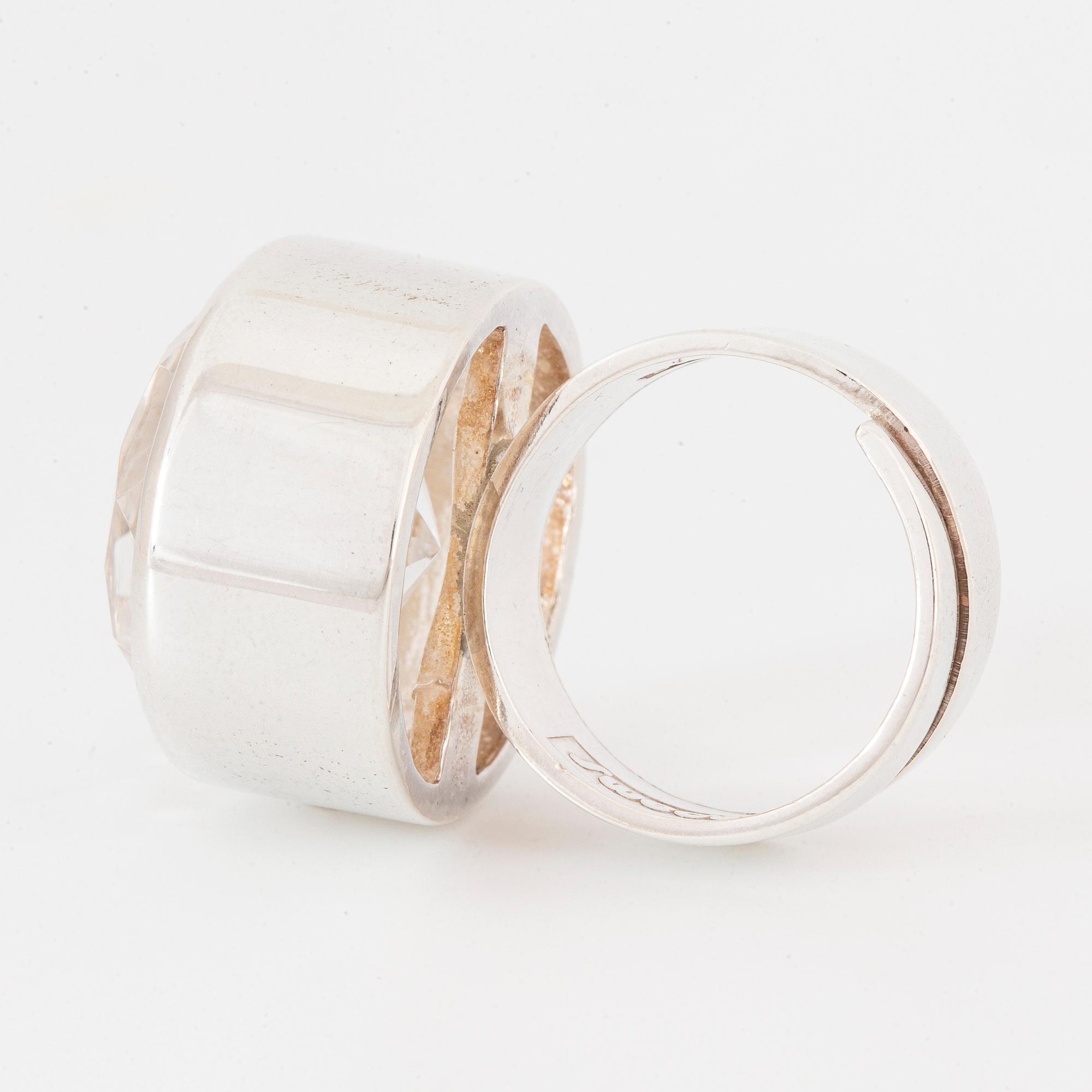 BENGT ERIK HALLBERG, Ring sterlingsilver med fasettslipad bergkristall.