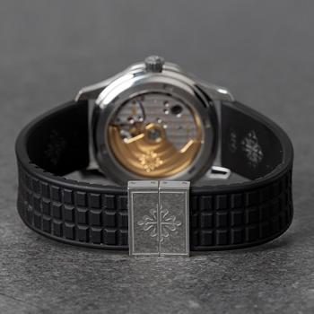 Patek Philippe, Aquanaut, "Last Generation", armbandsur, 36 mm.