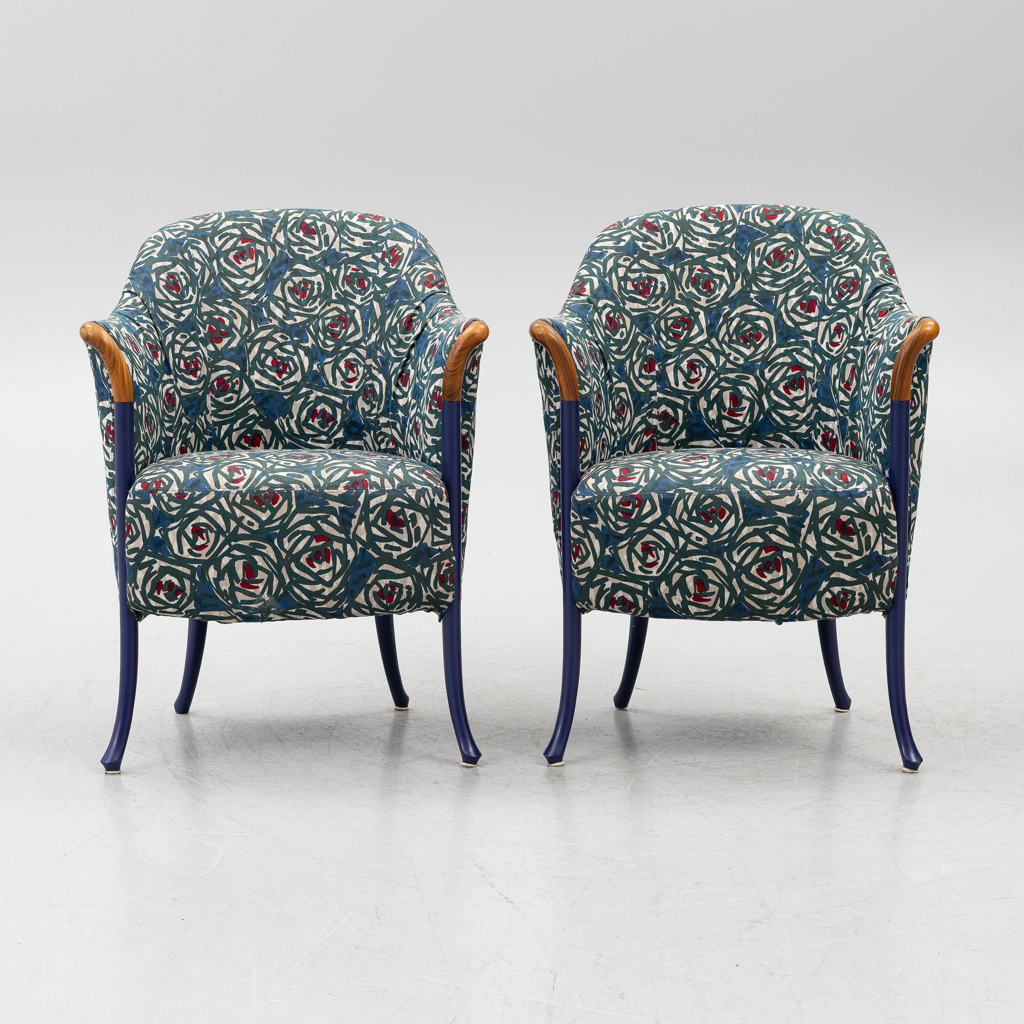 Umberto Asnago, armchairs, a pair, “Progetti”, Giorgetti, 2000s.
